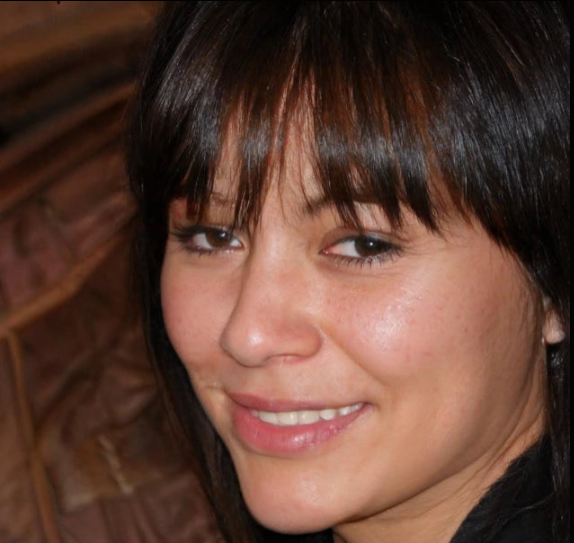 <em>Laura María</em>